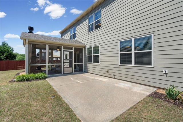 5715 Chestnut Drive, Cumming, GA 30040