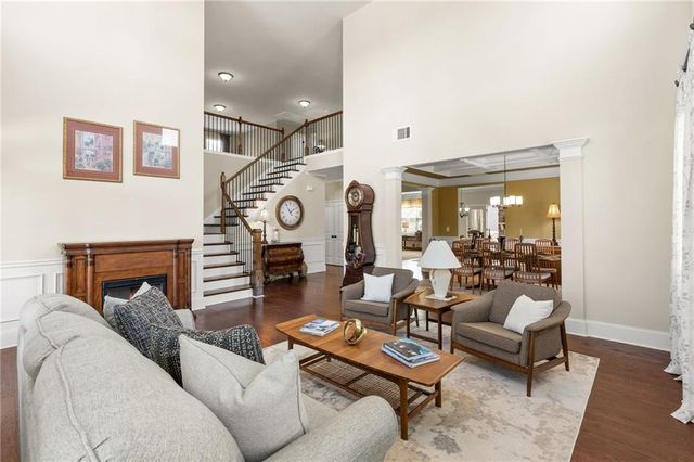 5715 Chestnut Drive, Cumming, GA 30040