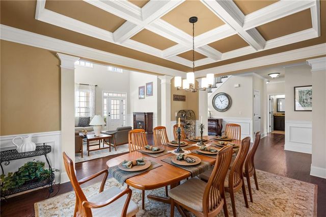 5715 Chestnut Drive, Cumming, GA 30040