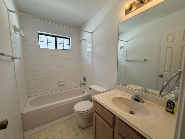 13834 Trumpetvine Street, Houston, TX 77083