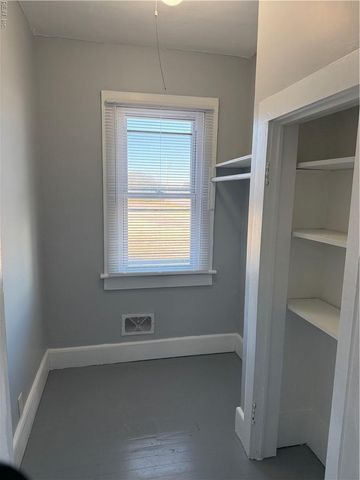 2137 E Ocean View AVE A, Norfolk, VA 23518