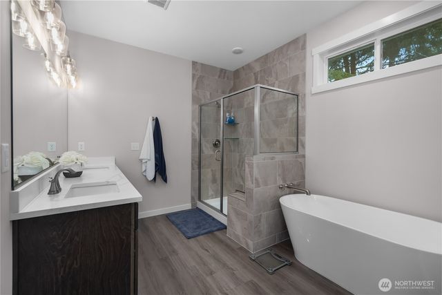 903 Cody Street SE, Rainier, WA 98576
