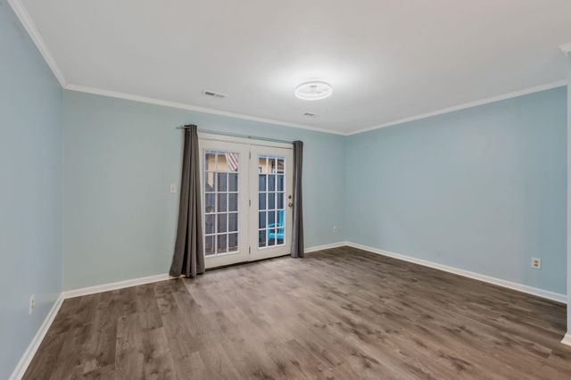 401 10th Ave S Apt A1, Myrtle Beach, SC 29577