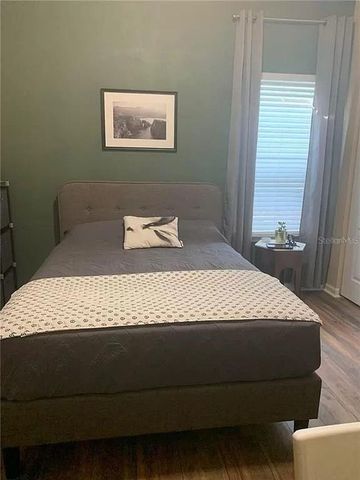 9883 NW 17TH ROAD, Gainesville, FL 32606