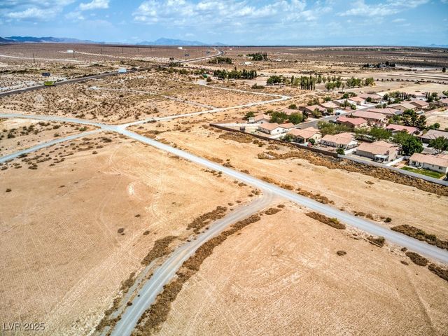 5991 East Crazyhorse Street, Pahrump, NV 89061