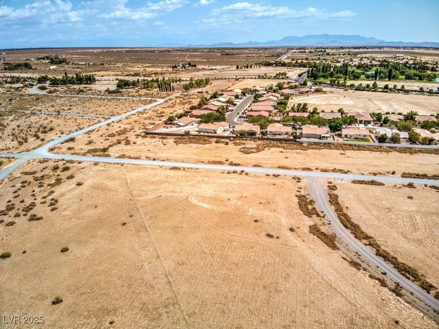 5991 East Crazyhorse Street, Pahrump, NV 89061