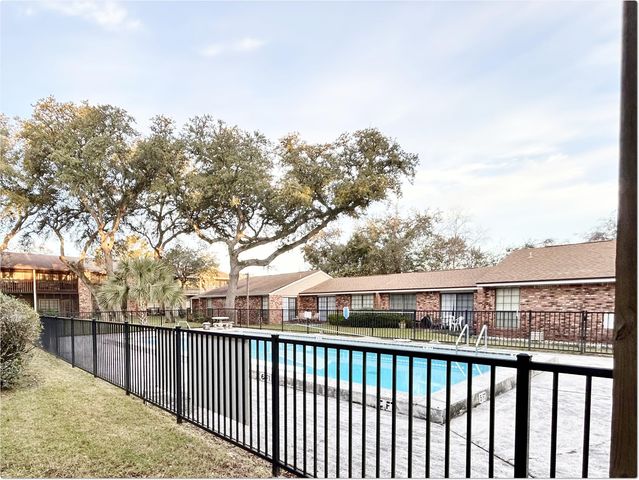 225 Carmel Drive, UNIT 21, Fort Walton Beach, FL 32547