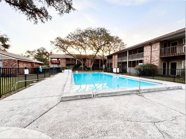 225 Carmel Drive, UNIT 21, Fort Walton Beach, FL 32547