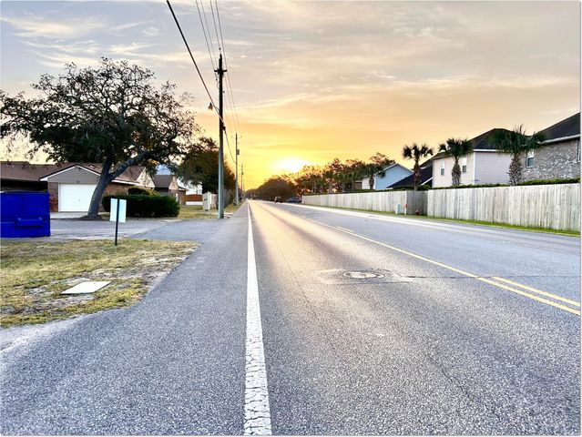 225 Carmel Drive, UNIT 21, Fort Walton Beach, FL 32547