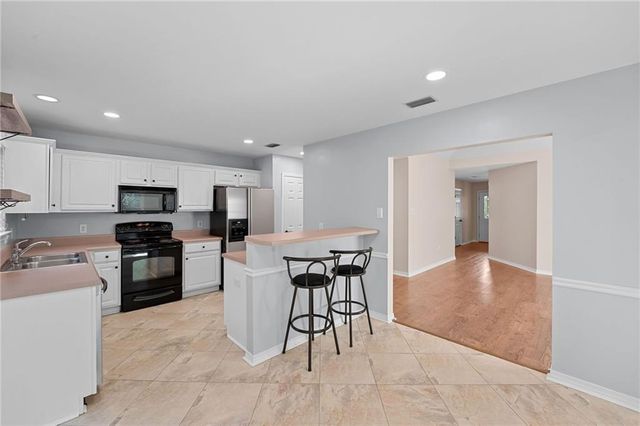 836 Willow Pointe Drive E, Mobile, AL 36695