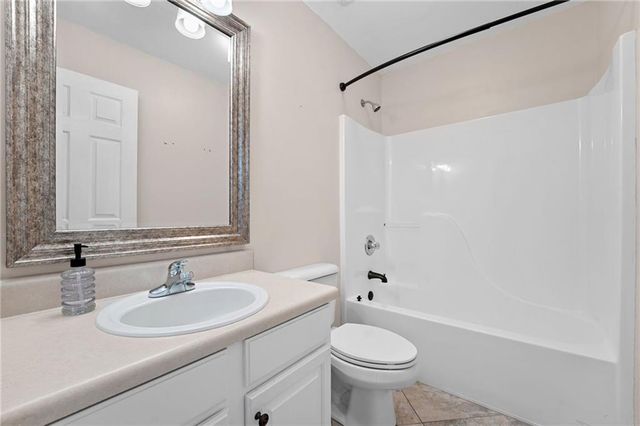 836 Willow Pointe Drive E, Mobile, AL 36695
