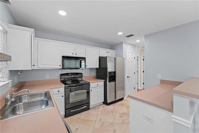 836 Willow Pointe Drive E, Mobile, AL 36695