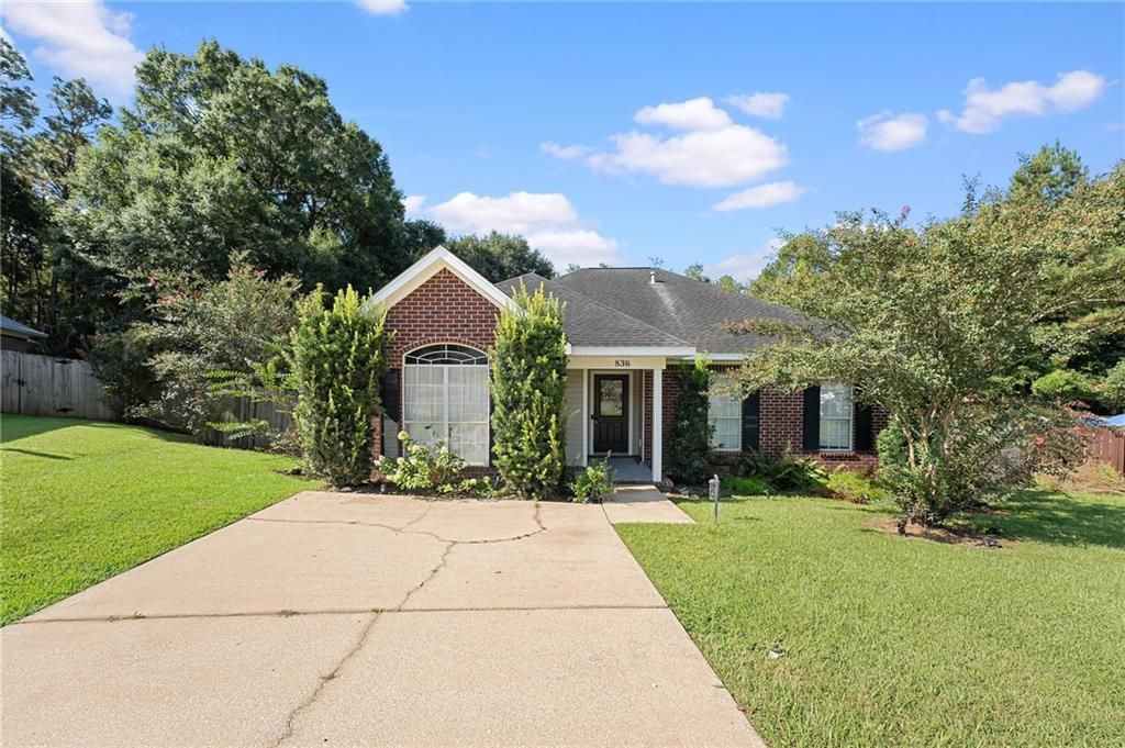 836 Willow Pointe Drive E, Mobile, AL 36695