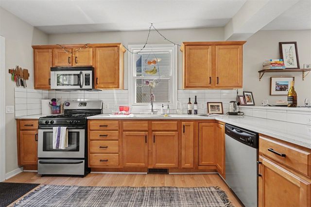 939 Sigsbee Street, Grand Rapids, MI 49506