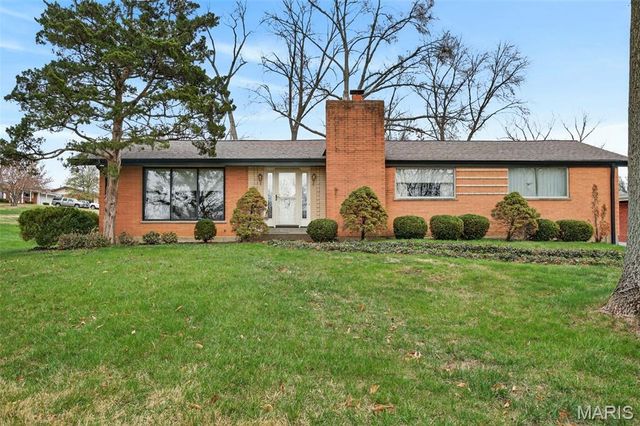 6 Seawood Court, Unincorporated, MO 63146