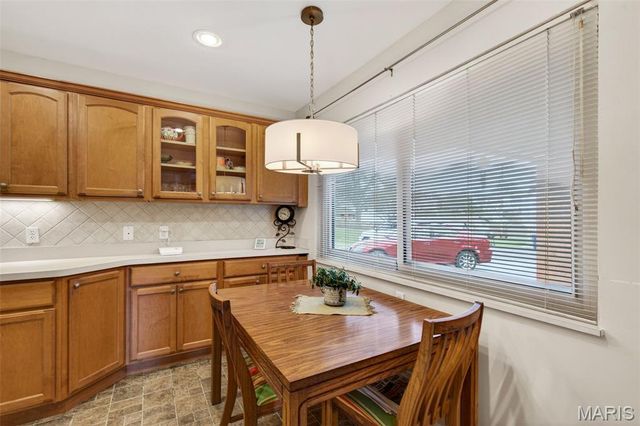 6 Seawood Court, Unincorporated, MO 63146