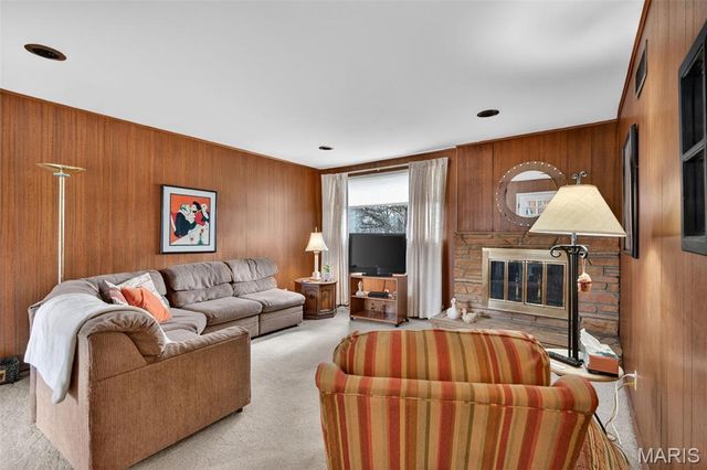 6 Seawood Court, Unincorporated, MO 63146