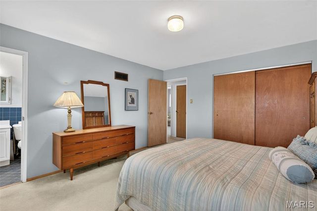 6 Seawood Court, Unincorporated, MO 63146