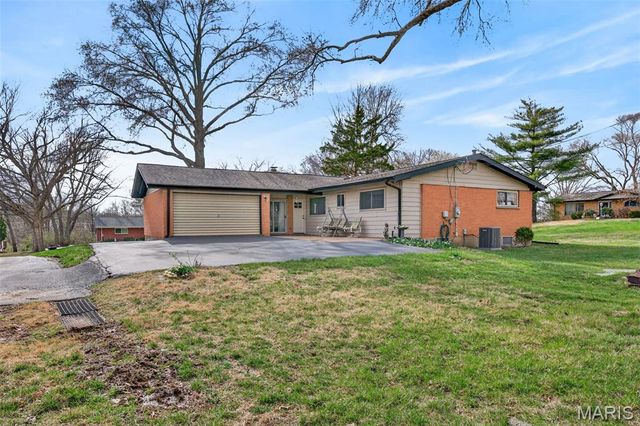 6 Seawood Court, Unincorporated, MO 63146