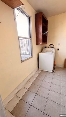 758 Hamilton Street 2, Harrison, NJ 07029