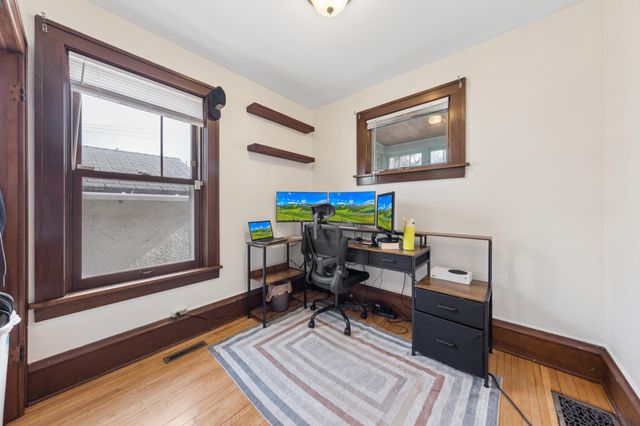 5925 Clinton Avenue, Minneapolis, MN 55419