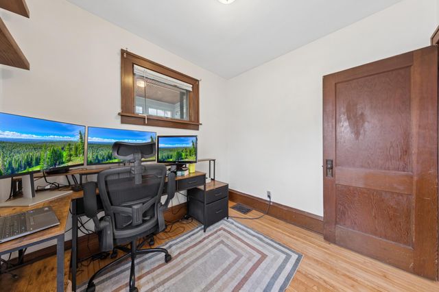 5925 Clinton Avenue, Minneapolis, MN 55419