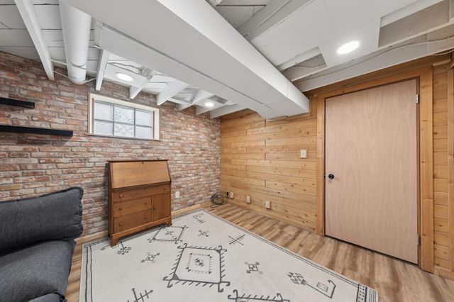 5925 Clinton Avenue, Minneapolis, MN 55419