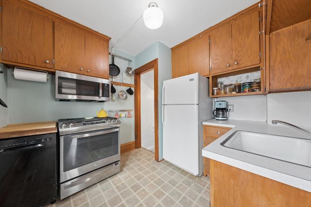 5925 Clinton Avenue, Minneapolis, MN 55419