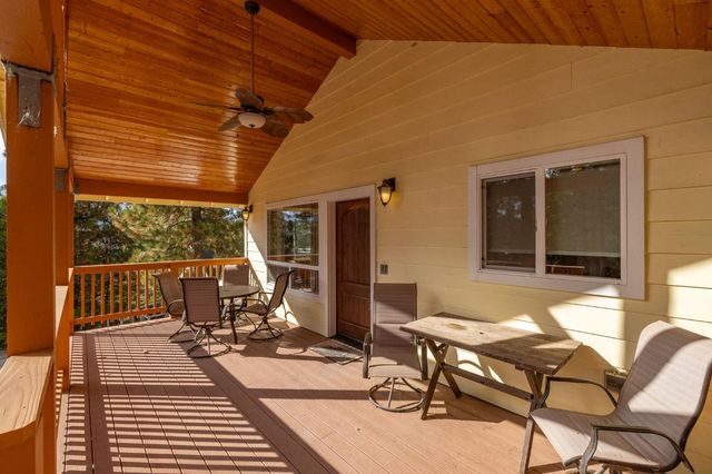 37745 Marina View Dr, Bass Lake, CA 93604
