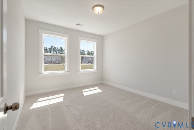 5758 Stingray Point Blvd, New Kent, VA 23124