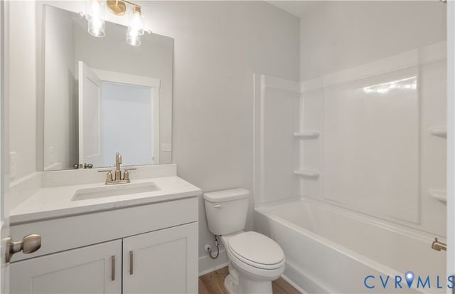 5758 Stingray Point Blvd, New Kent, VA 23124