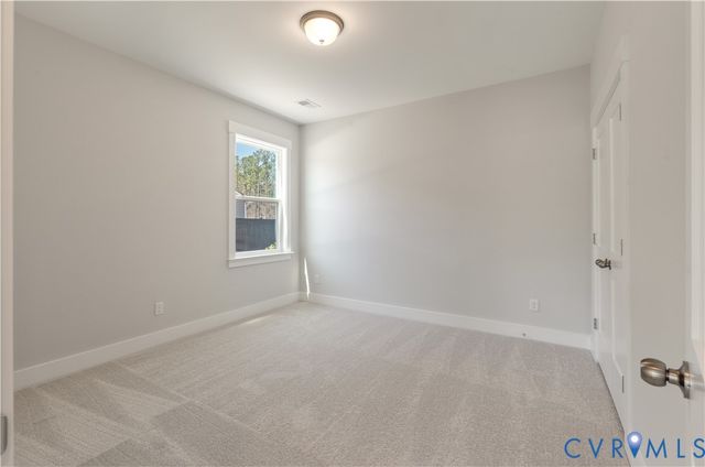 5758 Stingray Point Blvd, New Kent, VA 23124