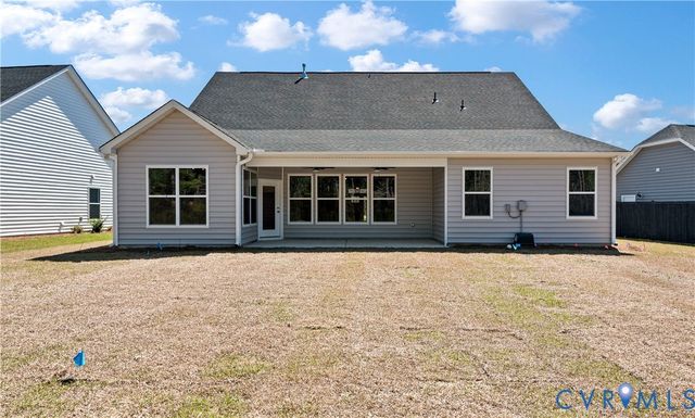 5758 Stingray Point Blvd, New Kent, VA 23124