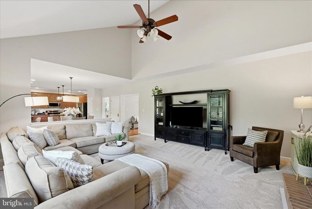 22806 OATLANDS GROVE PL, Ashburn, VA 20148