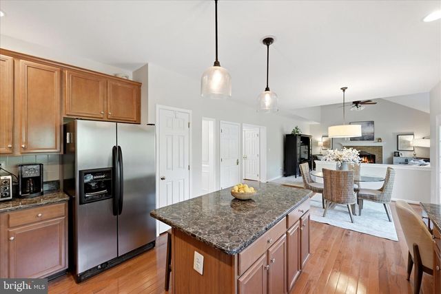 22806 OATLANDS GROVE PL, Ashburn, VA 20148