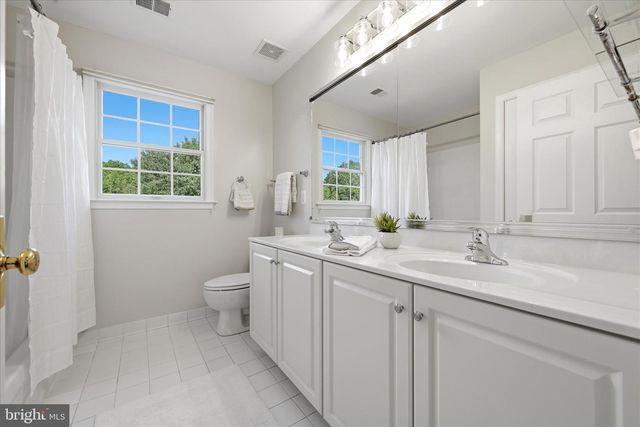 22806 OATLANDS GROVE PL, Ashburn, VA 20148