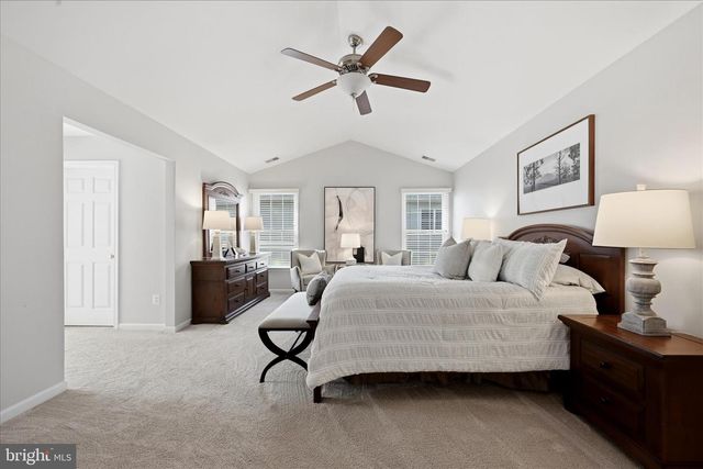 22806 OATLANDS GROVE PL, Ashburn, VA 20148