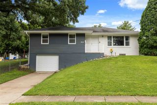 3415 Eastwood Drive, Des Moines, IA 50317