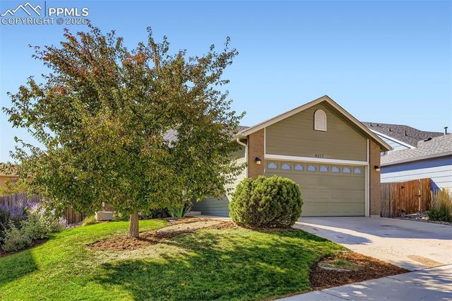 8317 Freestar Way, Colorado Springs, CO 80925