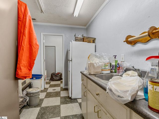 170 Oak Ridge Drive, Jonesville, SC 29353