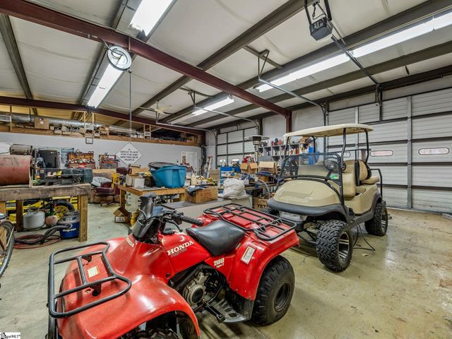 170 Oak Ridge Drive, Jonesville, SC 29353