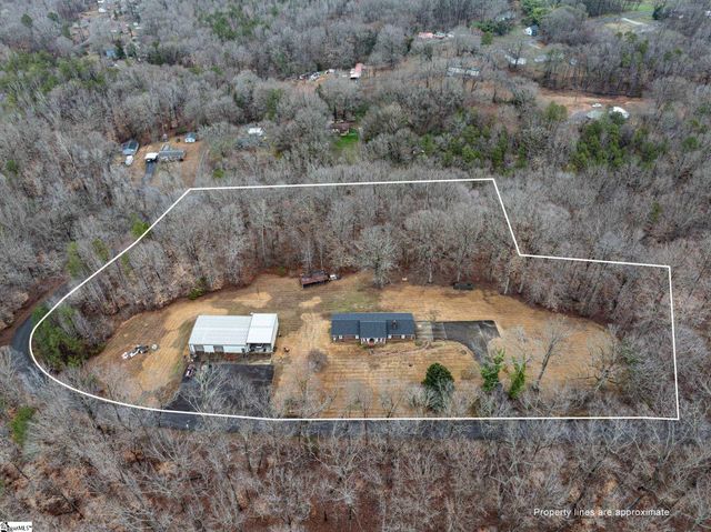 170 Oak Ridge Drive, Jonesville, SC 29353