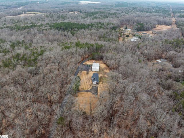 170 Oak Ridge Drive, Jonesville, SC 29353