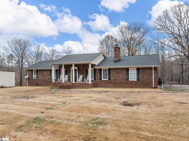 170 Oak Ridge Drive, Jonesville, SC 29353