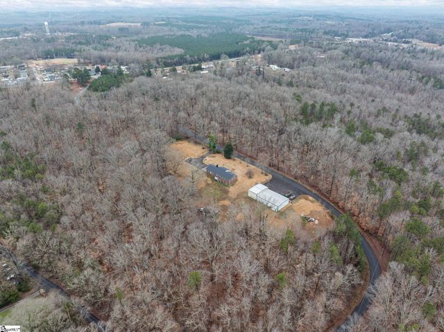 170 Oak Ridge Drive, Jonesville, SC 29353