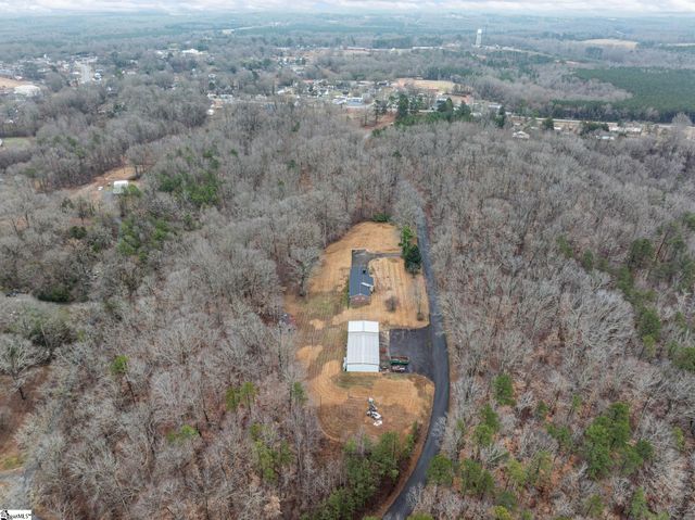 170 Oak Ridge Drive, Jonesville, SC 29353