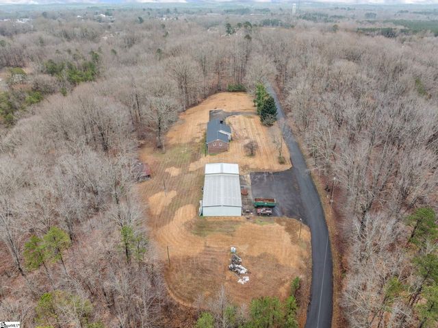 170 Oak Ridge Drive, Jonesville, SC 29353