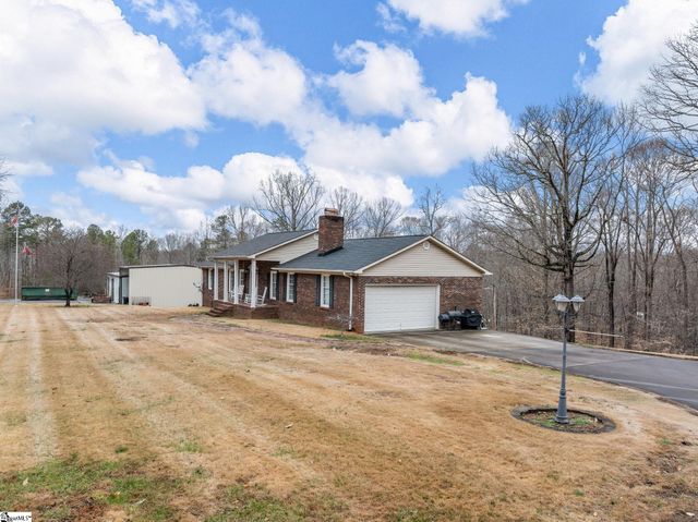 170 Oak Ridge Drive, Jonesville, SC 29353
