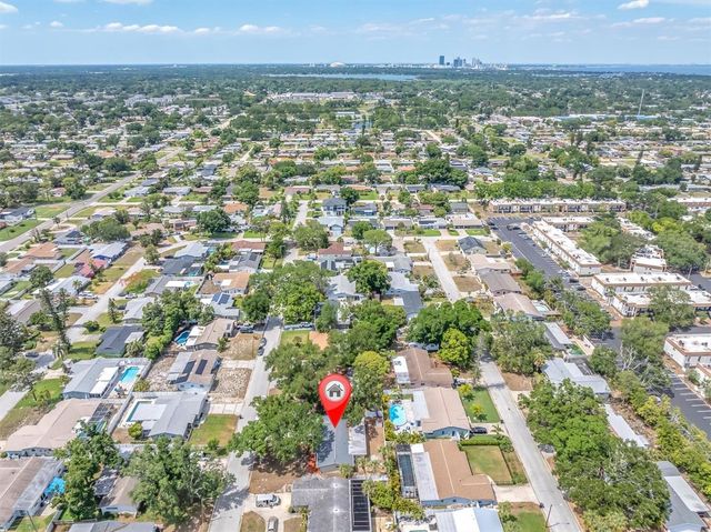 6860 14TH WAY S, St Petersburg, FL 33705