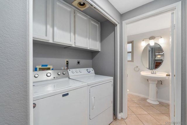 10117 Diamond Head Ct., Spring Valley, CA 91977